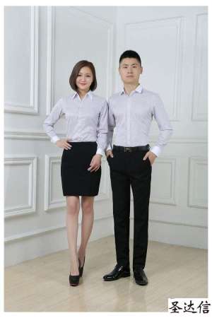 職業裝穿著的四個要求