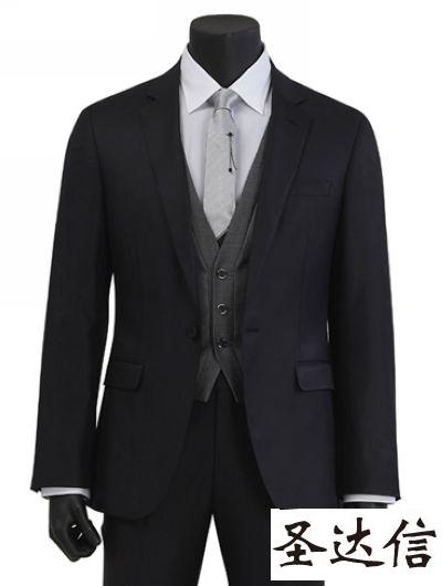 西裝訂制的流程和正確的量體姿勢