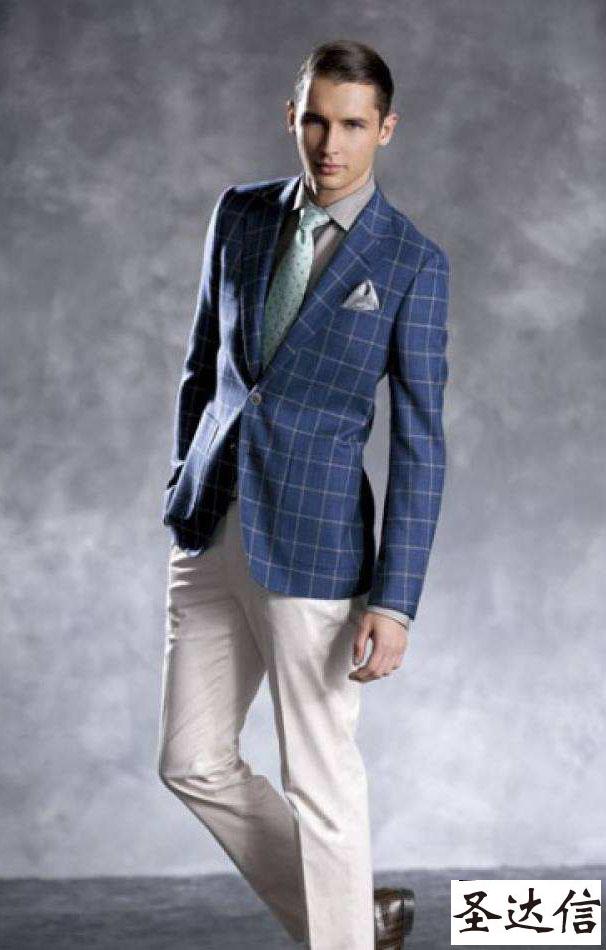 定做西裝需要量體什么數據？怎樣保養？